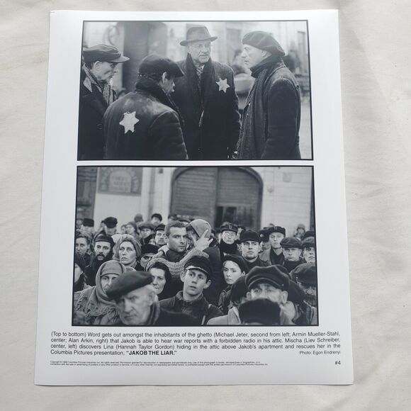 Robin Williams Press Photos 1999 Jakob The Liar  Columbia Pictures Lot Of 8 - Picture 8 of 9